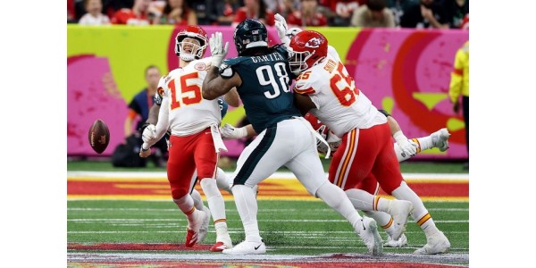 De tre raka mästerskapen i NFL är inte ett rekord som vilket lag som helst kan slå De tre raka mästerskapen i NFL är inte ett rekord som vilket lag som helst kan slå
